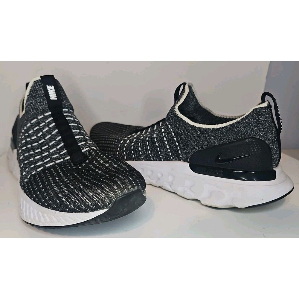 Nike React Phantom Run Flyknit 2 Black White CJ0280-002 Women's Sz 11 Sneakers